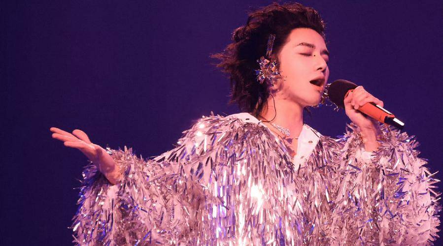 屡被轻视,华晨宇依旧成为中国乐坛殿堂级人物_音乐_才华_创作