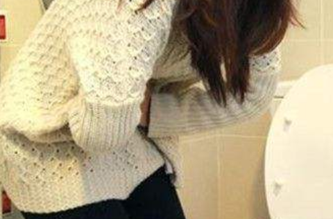 上厕所时,总是大便"前硬后软"?可能是拜它所赐,早调理早好!