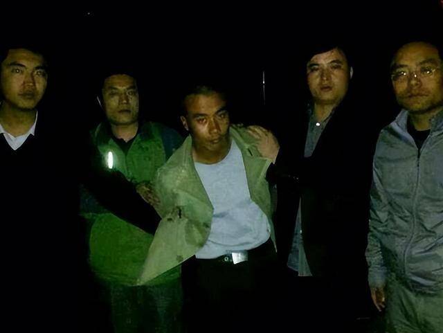 2013年,麻永东与妻子发生口角,心生报复,将岳父1家7口