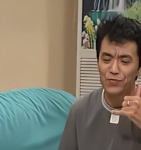 不过好在如今的郭洵不仅长大成人,还有了自己的小家庭,她的幸福不仅