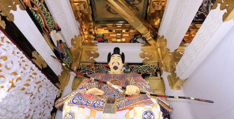 日本这座世界遗产宫殿,是德川家康之墓,但还刻有和苏