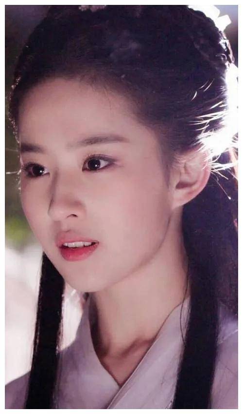 刘亦菲:演古装的璀璨明珠,她的魅力无法抗拒_角色_表演_观众
