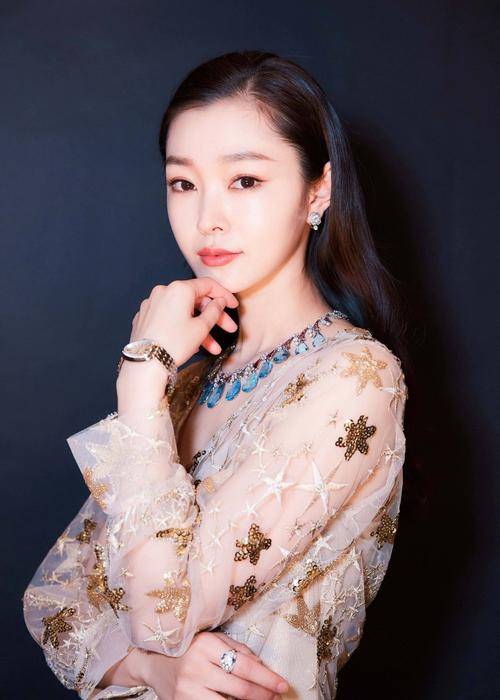 白敬亭宋轶恋情再起波澜,公开恋情成救命稻草?_关系