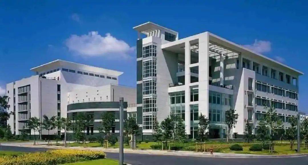 浙传华策电影学院招收影视摄影与制作(电影摄影与制作),表演,戏剧