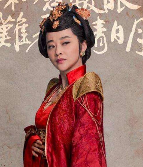 太后让小儿子篡位,小儿子跑去跟皇帝说:哥,咱妈让我把