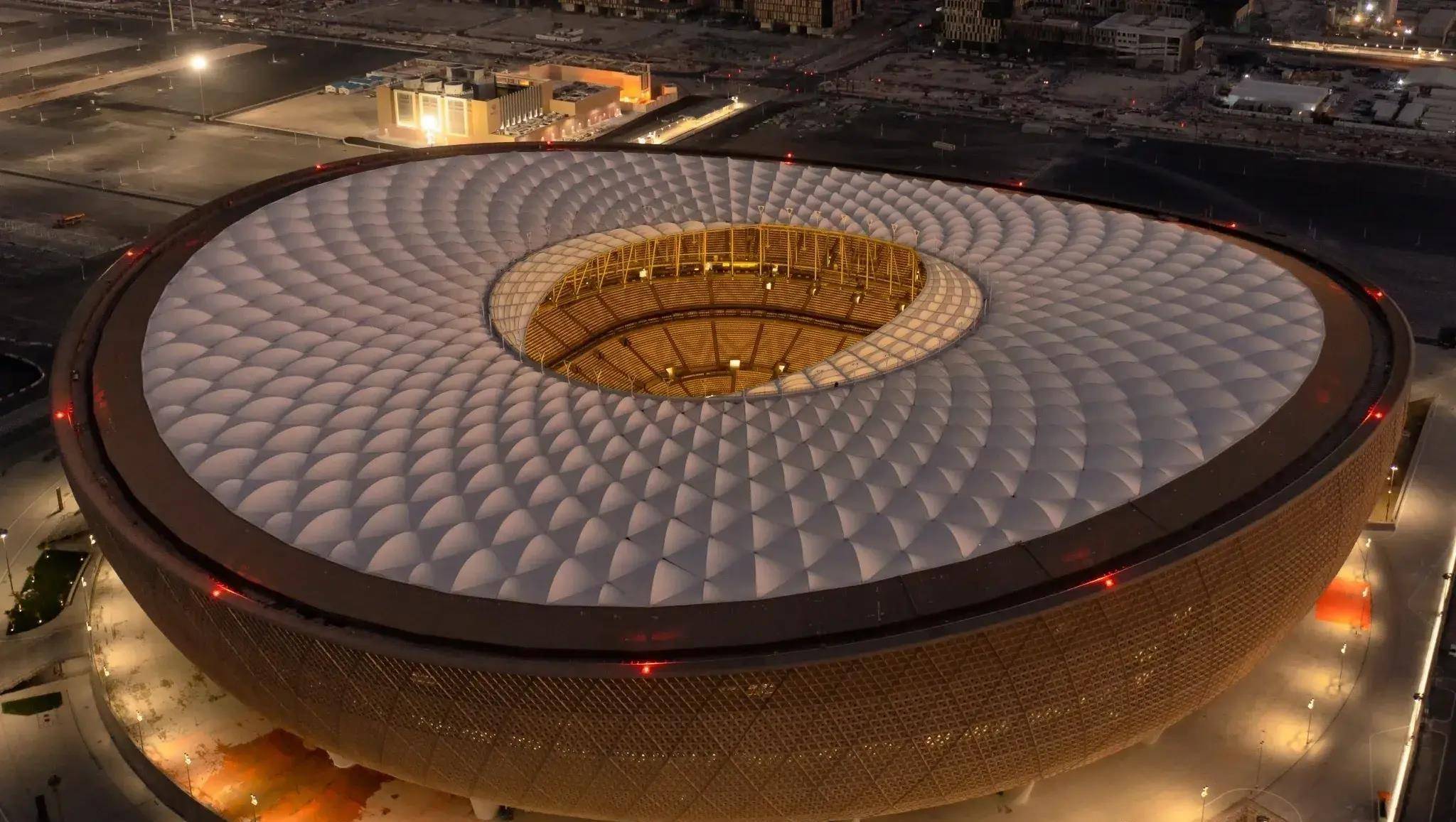 世界杯体 育场 科技与激相关图片1