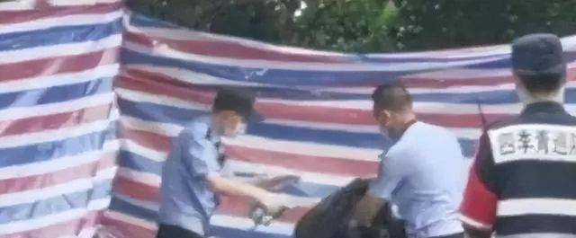 杀妻分尸许国利:庭审丑态百出,曾要求判无罪,终于迎来