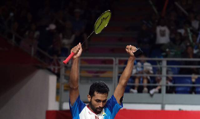 国羽一单1:2输球无缘开门红,国羽男双2:1