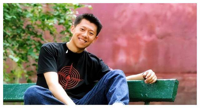 夏雨:三料影帝,活成艺术家的模样,远离名利场_生活_经历_人生