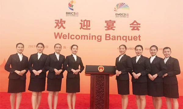 90后"国宴级服务员"姚碧,曾经三次服务国宴,普通宴会请不动她