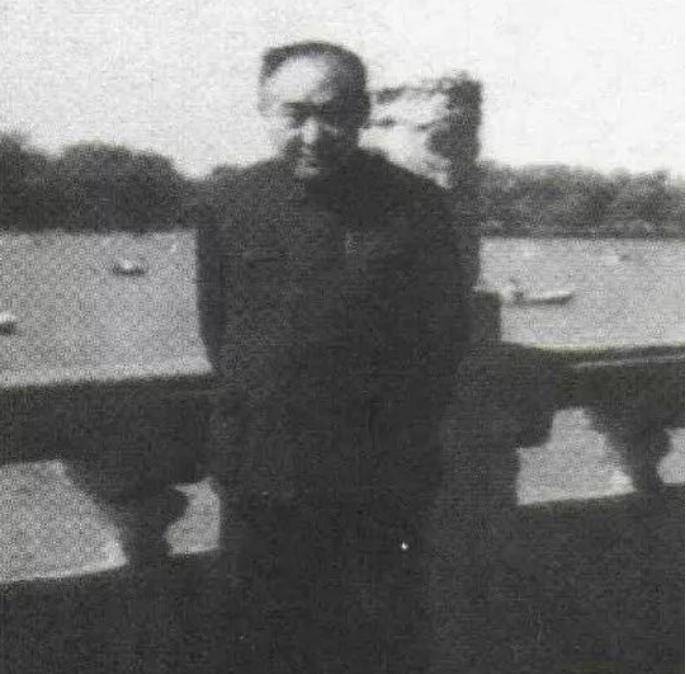 下面就让我们来看看叶企孙这一生,经历了什么,才会沦落至此?