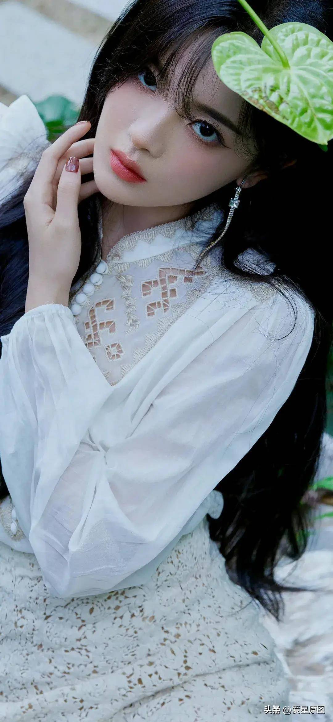 校花少女-杨超越全图写真合集_中国_代表作品_内地