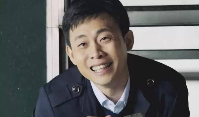 张译为何被称"影帝"?为新戏疯狂漂亮,面无血色秃顶如6