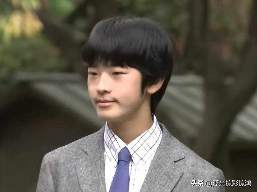 爱子与悠仁的二月天,公主参加宫廷宴会,王子却好几天