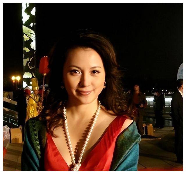 从"叛逆"到央视主持:梦桐的成长之路,不负期待._挑战