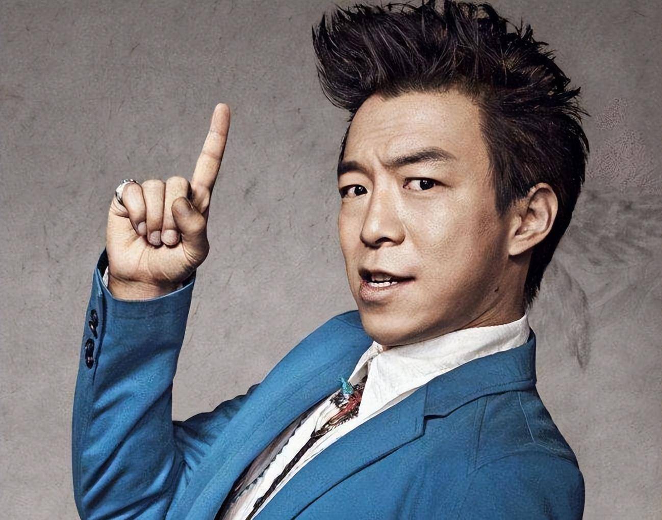 她把黄渤吻到害羞,和导演在一起12年后被分手,如今身价超40亿单身