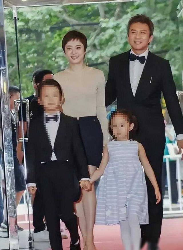 孙俪与邓超面临财产大战,各自选择应对的