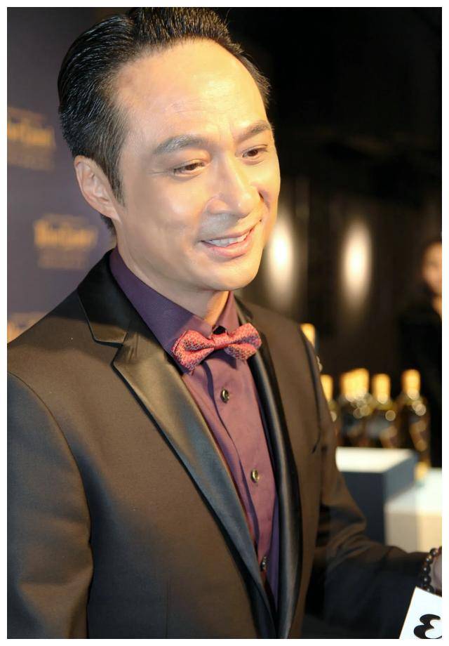 揭秘吴镇宇背后隐藏的不为人知的故事,引人入胜,娓娓道来_演艺圈_角色