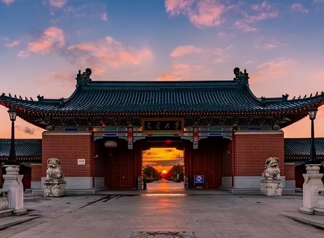 浙大第3上交大第4,复旦第6武大第8,南京大学第9"险掉队"_排名_高考