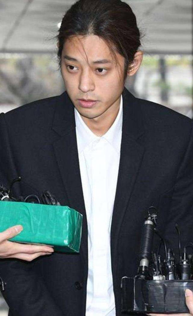 国外娱乐圈为何还不消停_进行_金建模_非法