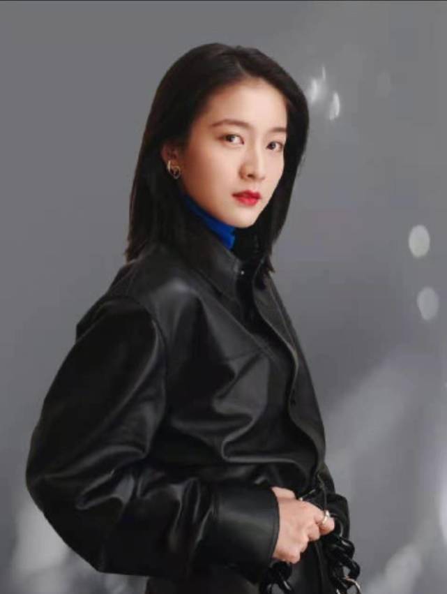 看到张雪迎姐姐在粉丝群里发的很多怼粉的言论,就连粉丝患了抑郁症都