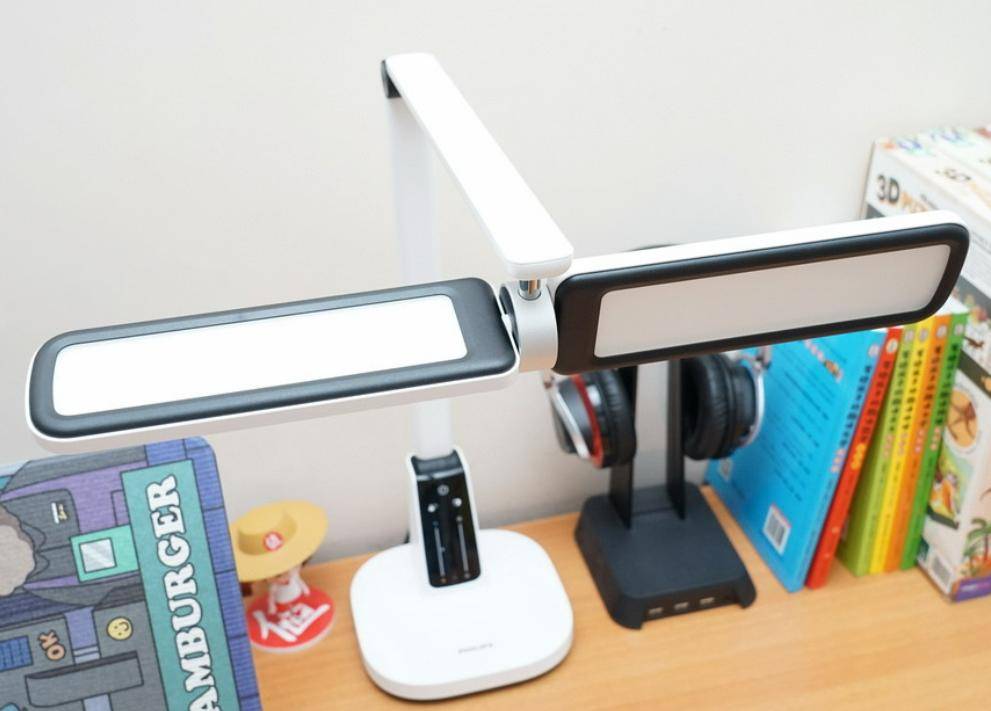 什么台灯最好学生晚上用的？五大高口碑学生护眼台灯推荐