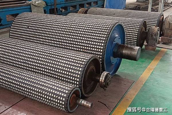 滚筒包胶磨损后如何进行快速更换?_结构_胶片_包裹