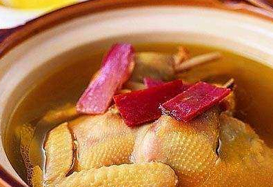 妇女产后食用,能促进乳汁分泌,有利子宫恢复,促进恶露排除,防止产后