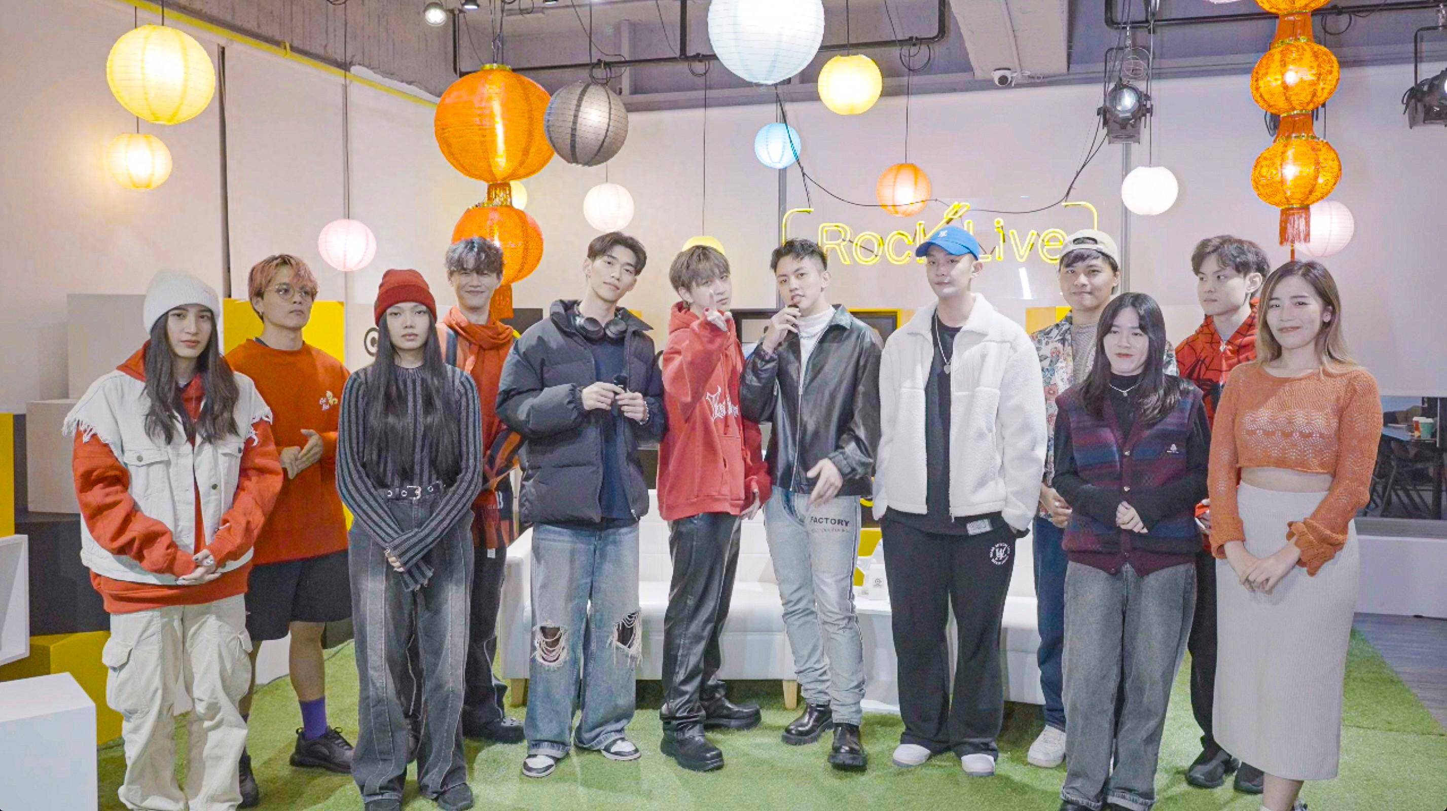 《city boy》及lexa×ka01的《sick》,两组双人组合各自展现独特