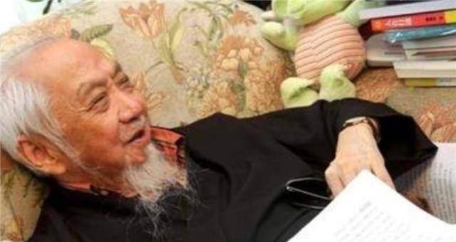 学术界红极一时的国学大师,没有任何真本事,靠拼凑古籍出名_怀沙_年龄