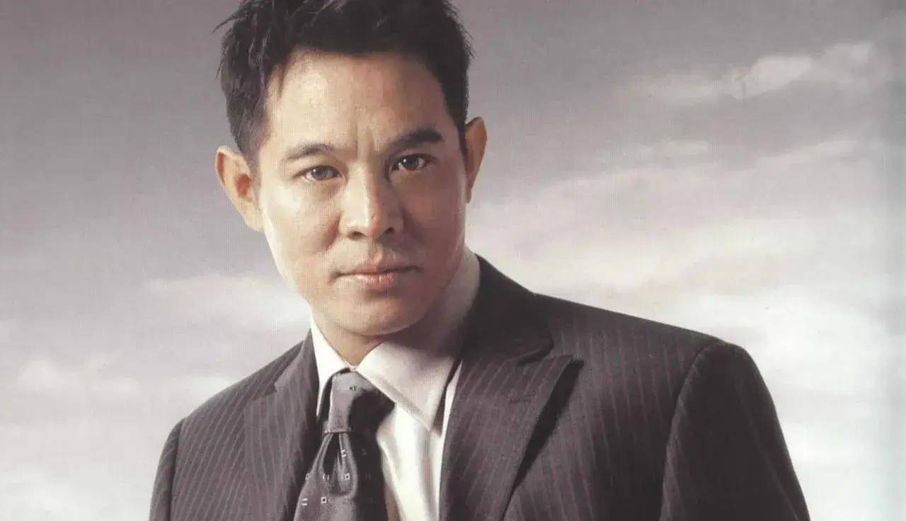 著名武打演员李连杰现状:身形憔悴,不复当年!_荧幕_的力量_岁月