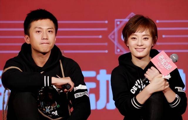 就在前不久,红了二十年的模范夫妻邓超孙俪,终究是_生活_插曲_爱情