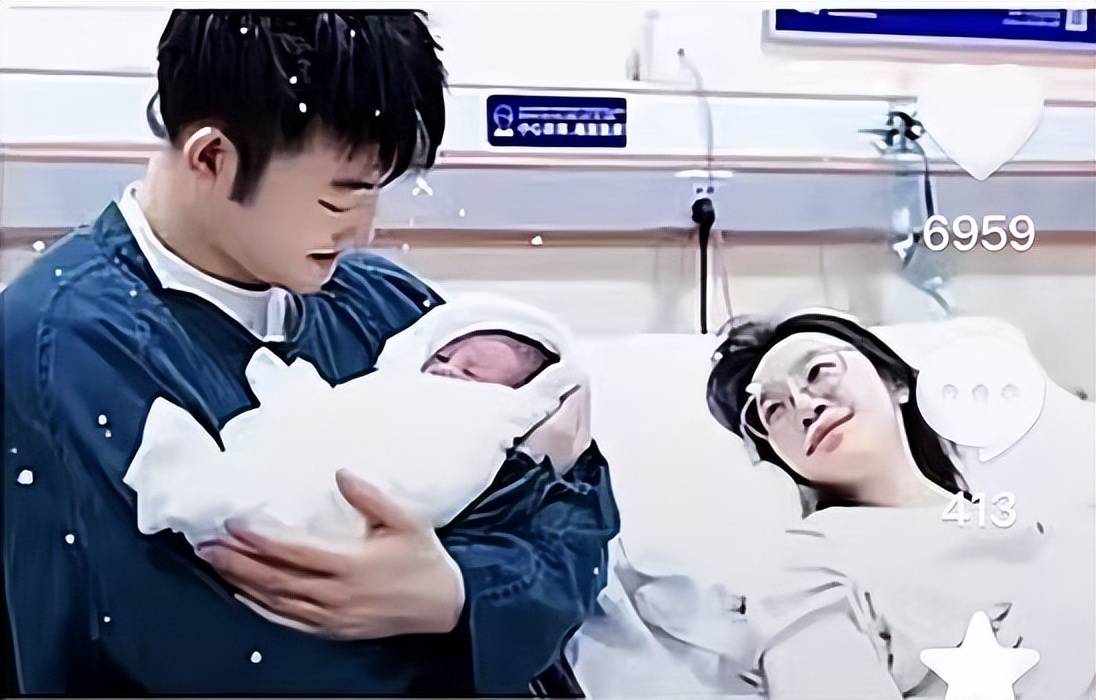 辽篮神射手喜得贵子,产房晒全家福,杨鸣,郭艾伦喝喜酒_指导_媒体_妻子