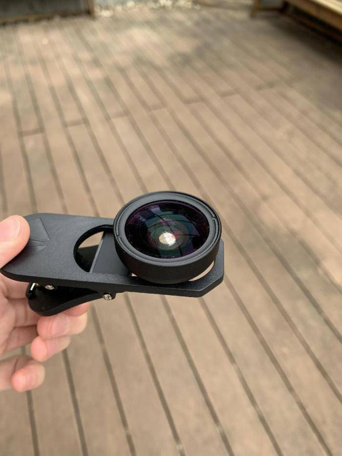 手机没有广角功能咋办?用这款外接镜头!