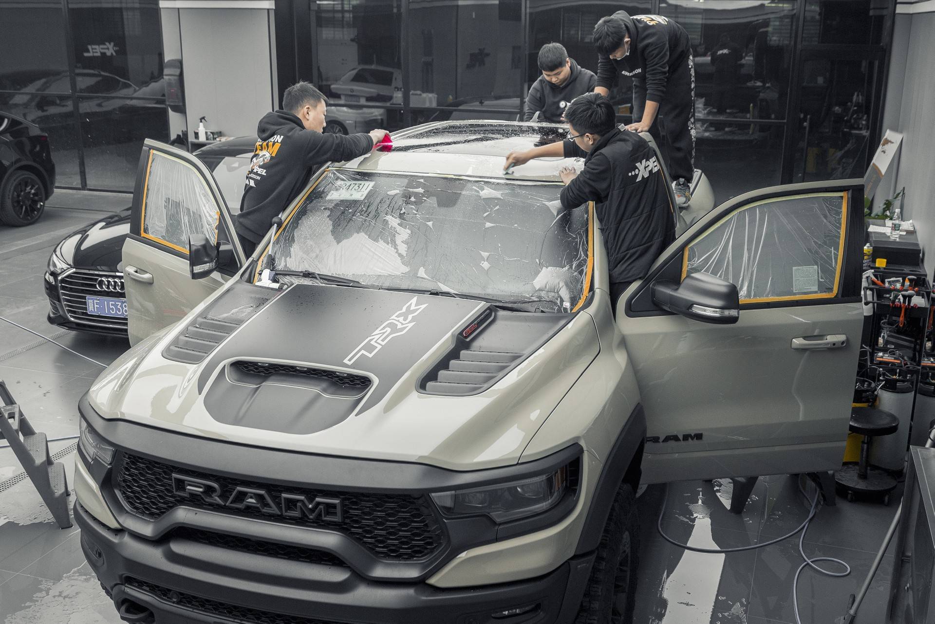 保定xpel奥孚森:汽车贴膜的装贴流程,你一定要知道!_搜狐汽车_搜狐网