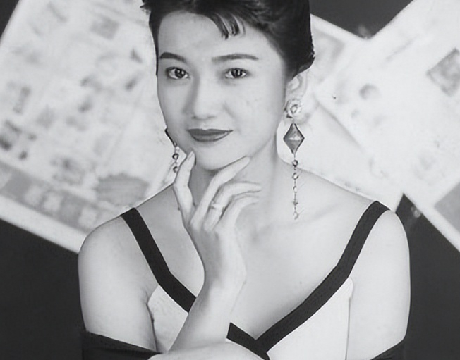 我们熟悉的她早已离世,29岁与男友坠机而亡,双双殒命大海之中_王玉玲