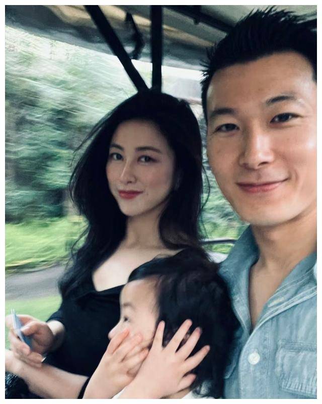 王昀佳_一家_夫妻