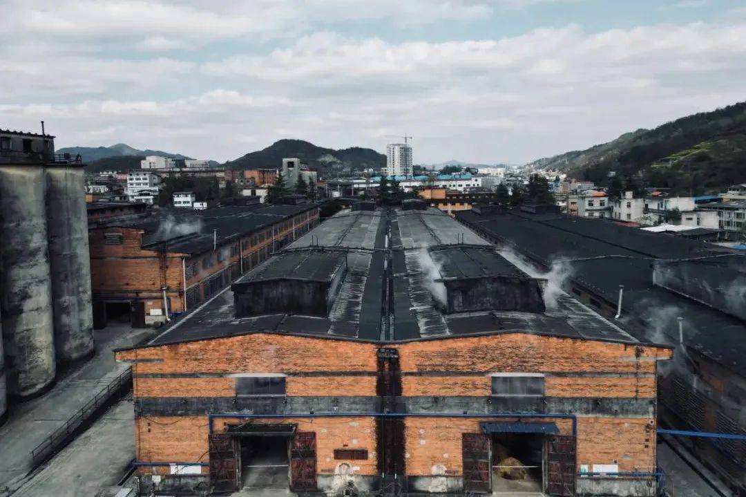 一座被低估的酒镇_鸭溪_酿酒_发展