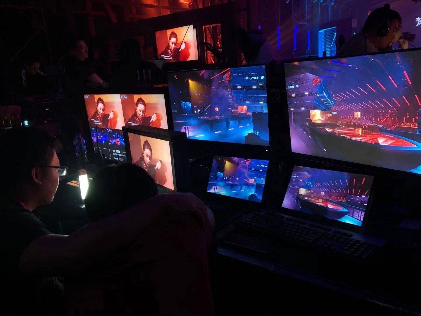 学短视频剪辑与制作,学ae前需要学pr吗?_软件_领域_教育