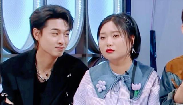 李雪琴饰演的第三者,成功撬走闺蜜贾玲的男朋友,观众讨厌不起来_明星