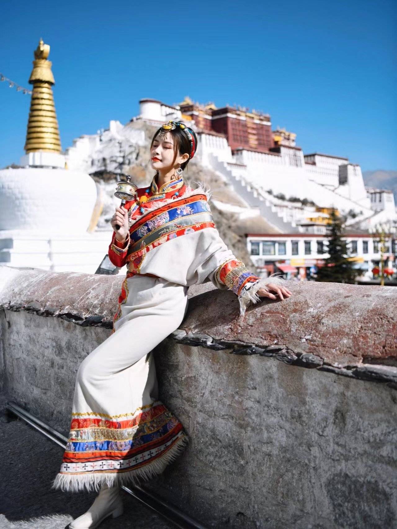 去西藏旅游玩7天6晚跟团需要多少钱,西藏旅游路线推荐_导游_拉萨_旅行