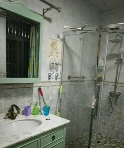 娶个懒货媳妇,50万的新房半年变狗窝,居然卫生间最干净!
