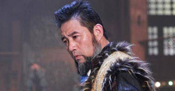 曾经名气不输李连杰,最红时为学业放弃演戏,复出后只能演配角_徐向东