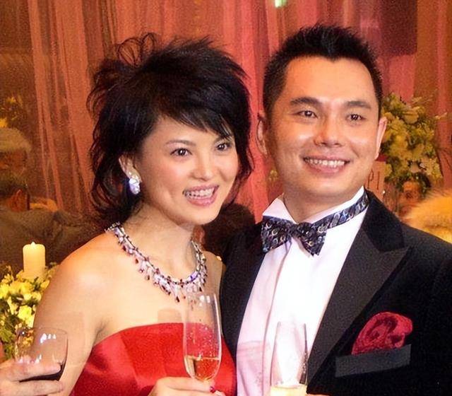 结婚不到5月女方就再婚,一切都有迹可循_婚姻_云飞_高一