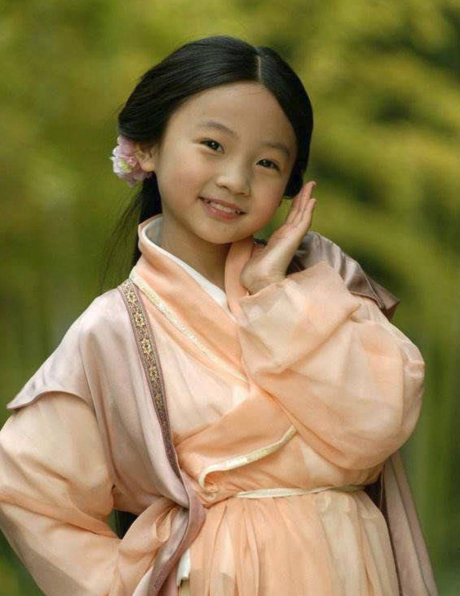 为父母错误买单12年,身陷假唱风波,"奥运女孩"林妙可怎样了?