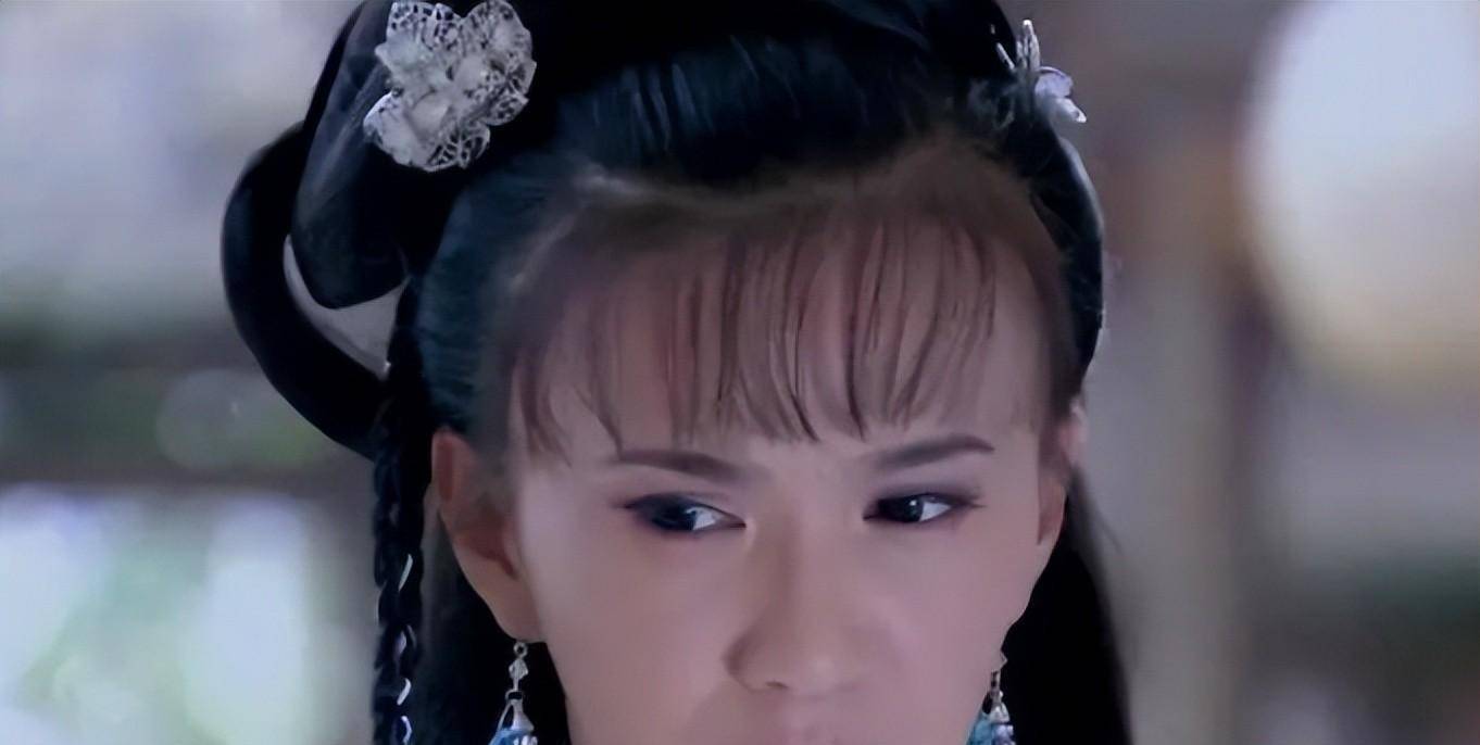 其实郑佳欣长得很漂亮,很多人可能都没有发现.