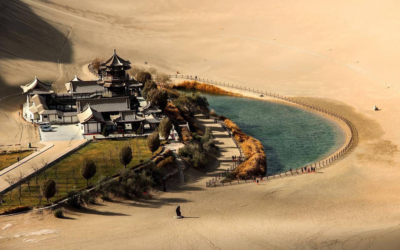 走青甘大环线要报团吗?当地品质团导游推荐!看完就懂!