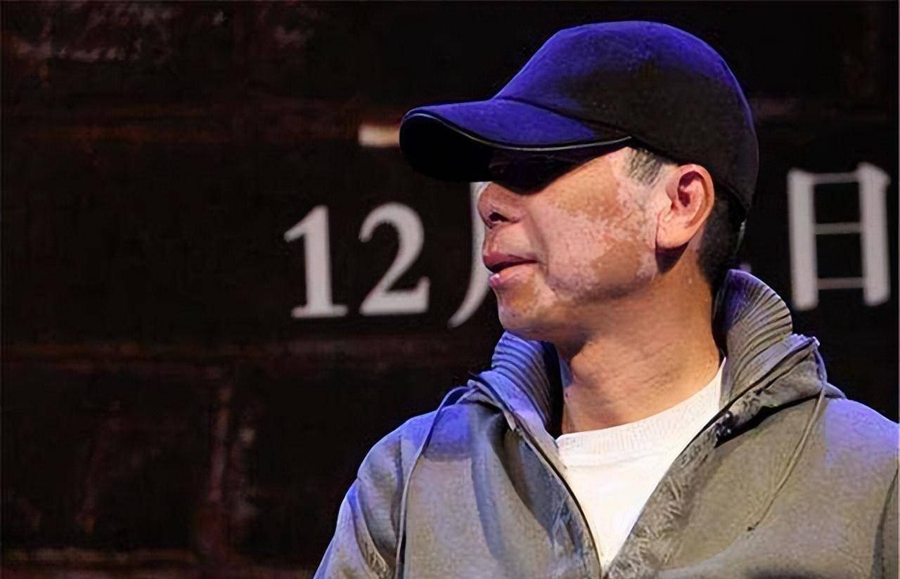 冯小刚明明身价过亿,为什么竭力劝说徐帆放弃治疗自己的顽疾?