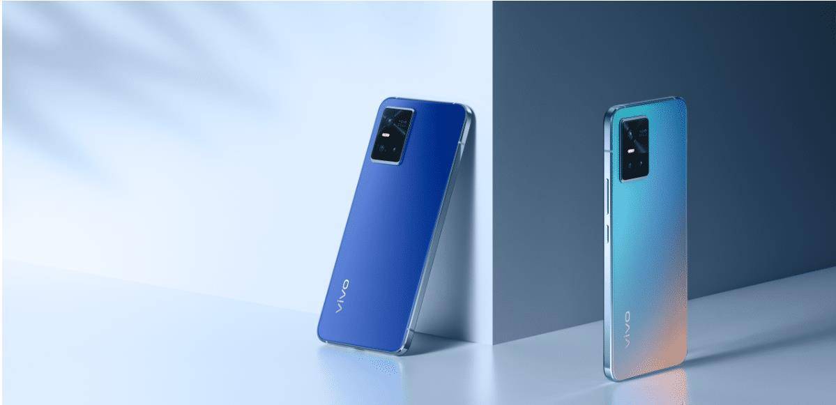 价格方面,vivo s10 8gb 256gb版本价格为2999元; s10 pro 12gb 256gb