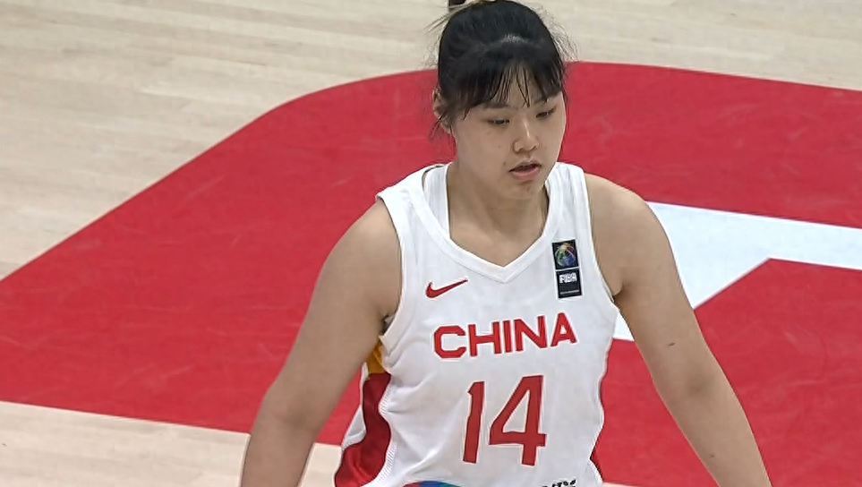 女奥尼尔李月如做出令人震惊的决定,放弃10倍薪水出国留学.